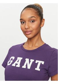 GANT - Gant T-Shirt Reg Graphic Ss 4200741 Fioletowy Regular Fit. Kolor: fioletowy. Materiał: bawełna