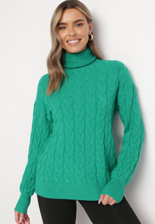 Born2be - Zielony Sweter z Golfem w Warkoczowy Splot ze Ściągaczami Maraiwai. Typ kołnierza: golf. Kolor: zielony. Wzór: ze splotem. Sezon: jesień