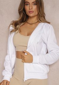 Renee - Biała Bluza z Kapturem Harasphei. Okazja: na co dzień. Typ kołnierza: kaptur. Kolor: biały. Materiał: jeans. Styl: casual, klasyczny #1