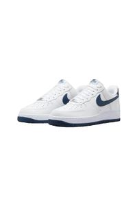 Buty do koszykówki Mężczyzna Nike Air Force 1 07 biały. Kolor: biały. Materiał: syntetyk, tkanina, skóra, materiał. Model: Nike Air Force. Sport: koszykówka