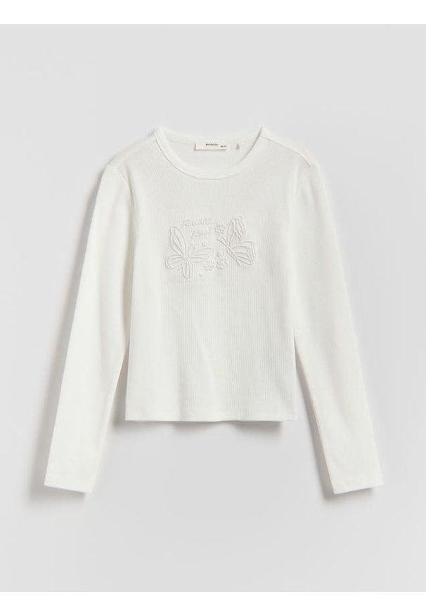 Reserved - Koszulka z wypukłą aplikacją - złamana biel. Materiał: bawełna. Wzór: aplikacja
