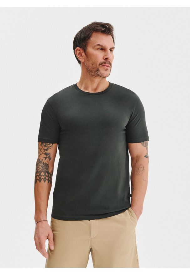 Pako Lorente - PAKO LORENTE – Bawełniany oliwkowy t-shirt. Okazja: na co dzień. Kolor: niebieski, żółty, oliwkowy. Materiał: bawełna. Styl: casual