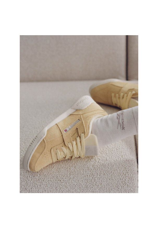 Sneakersy Reebok. Kolor: żółty. Model: Reebok Workout