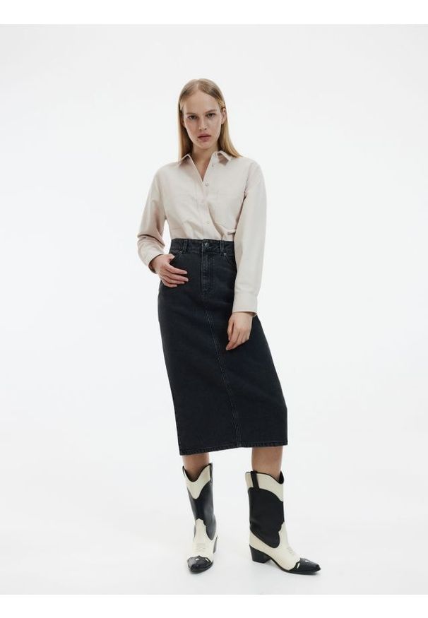 Reserved - Gładka koszula - beżowy. Kolor: beżowy. Materiał: tkanina. Wzór: gładki