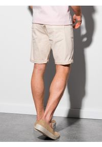 Ombre Clothing - Krótkie spodenki męskie casual W303 - jasnobeżowe - XXL. Okazja: na co dzień. Kolor: beżowy. Materiał: elastan, bawełna. Długość: krótkie. Styl: casual