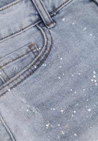 Renee - Niebieskie Szorty Jeansowe z Bawełną High Waist z Brokatem i Przetarciami Amatonice. Okazja: na spacer. Stan: podwyższony. Kolor: niebieski. Materiał: bawełna, jeans. Sezon: lato #4