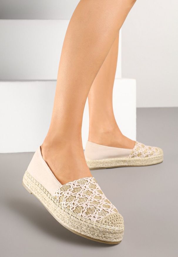 Born2be - Beżowe Espadryle z Plecionym Sznurkiem i Geometrycznym Wzorem Sdivira. Okazja: na co dzień. Kolor: beżowy. Materiał: jeans. Wzór: geometria. Obcas: na obcasie. Styl: elegancki, casual. Wysokość obcasa: niski