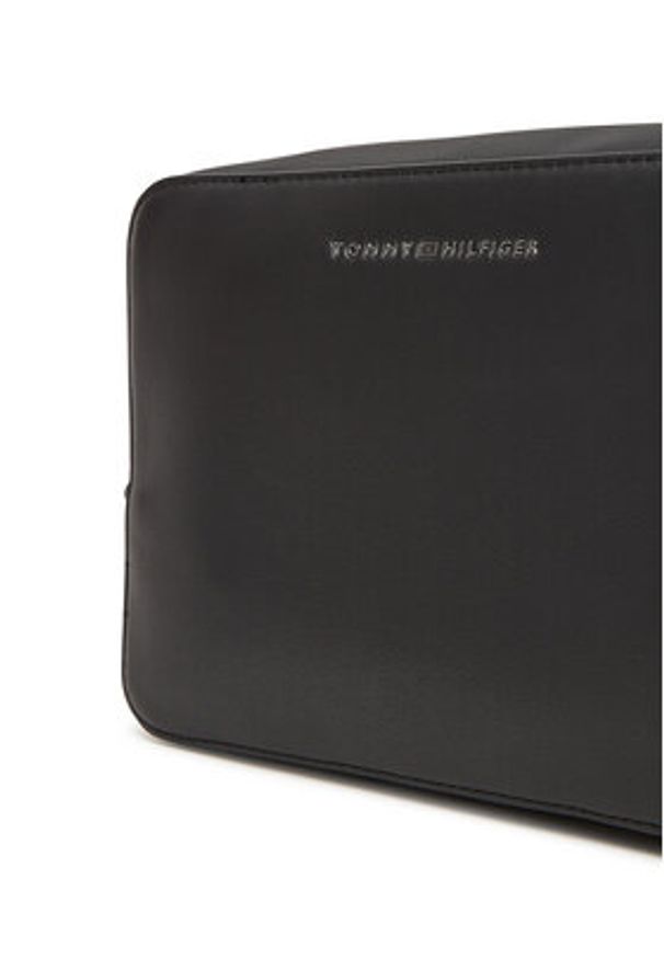 TOMMY HILFIGER - Tommy Hilfiger Kosmetyczka Th Foundation Washbag AM0AM13527 Czarny. Kolor: czarny. Materiał: skóra