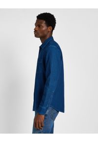 Lee - MĘSKA KOSZULA JEANSOWA LEE SURE SHIRT INKY BLUE 112355712 L66N008587. Materiał: jeans #5