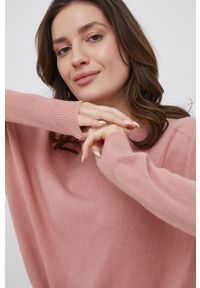 only - Only Sweter damski kolor różowy lekki. Kolor: różowy. Materiał: dzianina
