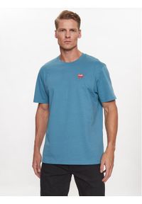 Wrangler T-Shirt Sign Off 112341129 Niebieski Regular Fit. Kolor: niebieski. Materiał: bawełna #1