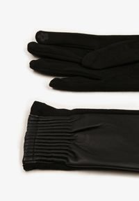 Born2be - Czarne Rękawiczki Ozdobione Marszczeniem Belremi. Kolor: czarny. Wzór: aplikacja. Styl: klasyczny, casual, elegancki, wizytowy