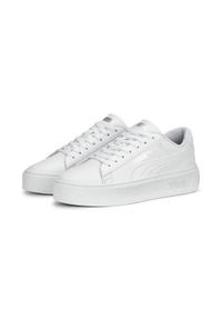 Buty do chodzenia męskie Puma Smash Platform V3. Zapięcie: sznurówki. Kolor: biały, wielokolorowy, szary. Materiał: materiał, syntetyk. Szerokość cholewki: normalna. Obcas: na platformie. Sport: turystyka piesza