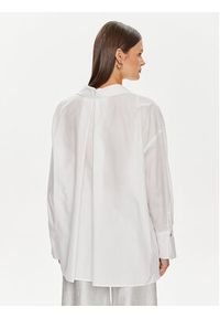 ViCOLO Koszula TB0121 Biały Relaxed Fit. Kolor: biały. Materiał: bawełna