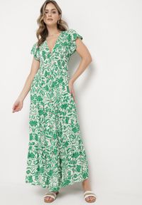 Born2be - Zielona Rozkloszowana Sukienka Maxi z Luźnym Rękawem w Kwiatowy Print Oxeria. Kolor: zielony. Wzór: kwiaty, nadruk. Sezon: lato. Typ sukienki: rozkloszowane. Długość: maxi