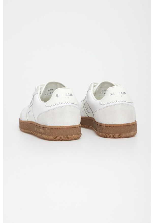 Balmain - Sneakersy damskie skórzane Swan trainers BALMAIN. Materiał: skóra