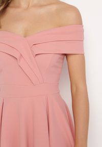 Born2be - Różowa Sukienka z Hiszpańskim Dekoltem o Rozkloszowanym Fasonie Vilenia. Okazja: na co dzień. Kolor: różowy. Typ sukienki: rozkloszowane. Styl: casual, elegancki #3