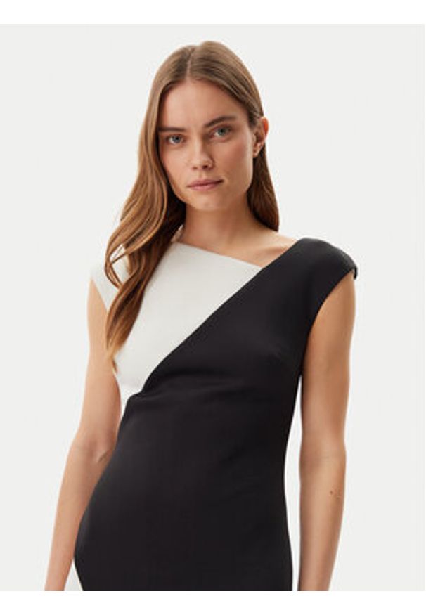 Calvin Klein Sukienka koktajlowa K20K208141 Czarny Slim Fit. Kolor: czarny. Materiał: syntetyk. Styl: wizytowy