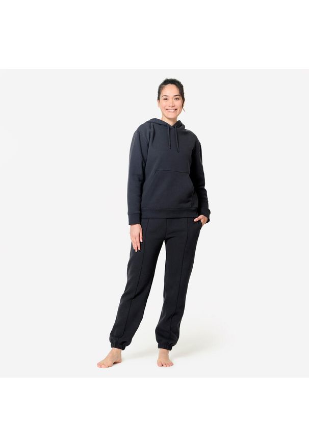 DOMYOS - Bluza z kapturem damska Domyos Gym & Pilates. Typ kołnierza: kaptur. Kolor: szary. Materiał: bawełna, materiał, polar. Sport: joga i pilates