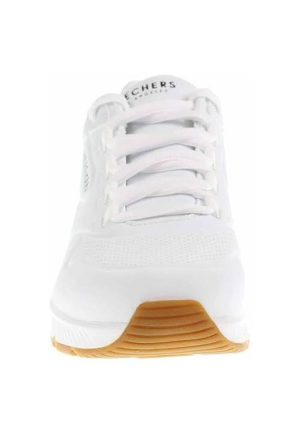 skechers - Buty sportowe Sneakersy damskie, Skechers Uno 2 - Air Around You. Kolor: biały. Materiał: tkanina, materiał, syntetyk. Sport: turystyka piesza