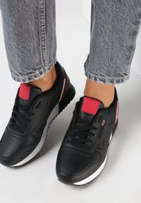 Born2be - Czarne Sneakersy Xoggoso. Kolor: czarny. Szerokość cholewki: normalna. Wzór: aplikacja