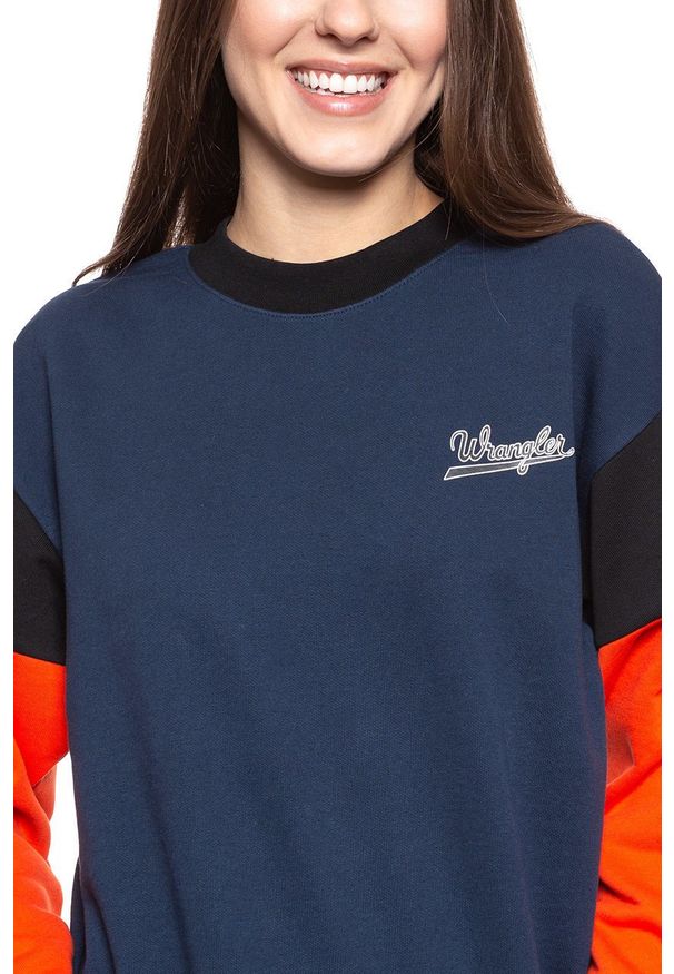 Wrangler - BLUZA WRANGLER HIGH RIB RETRO SWEAT NAVY W6N0HY114 112130780. Styl: retro
