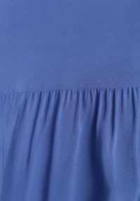 Renee - Niebieska Bawełniana Sukienka o Rozkloszowanym Kroju Bez Rękawów Gladea. Okazja: na co dzień, na randkę. Kolor: niebieski. Materiał: bawełna. Długość rękawa: bez rękawów. Sezon: lato, jesień. Typ sukienki: proste. Styl: casual, elegancki #8