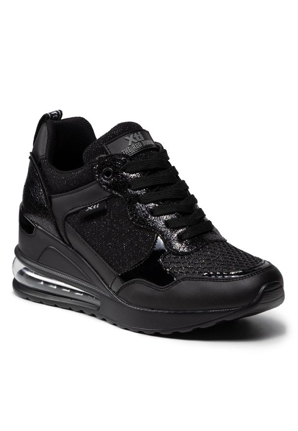 Sneakersy Xti 42946 Black. Kolor: czarny. Materiał: materiał