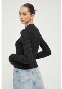 Tommy Jeans sweter bawełniany kolor czarny lekki. Kolor: czarny. Materiał: bawełna. Wzór: gładki. Styl: klasyczny #5