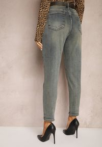 Renee - Jasnoniebieskie Bawełniane Jeansy Skinny High Waist Ozdobione Paskiem Ericia. Okazja: na co dzień. Stan: podwyższony. Kolor: niebieski. Wzór: aplikacja. Styl: elegancki, casual, klasyczny #5