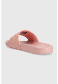 TOMMY HILFIGER - Tommy Hilfiger klapki TH MONOGRAM POOL SLIDE damskie kolor różowy FW0FW06987. Kolor: różowy. Materiał: materiał. Wzór: gładki #4