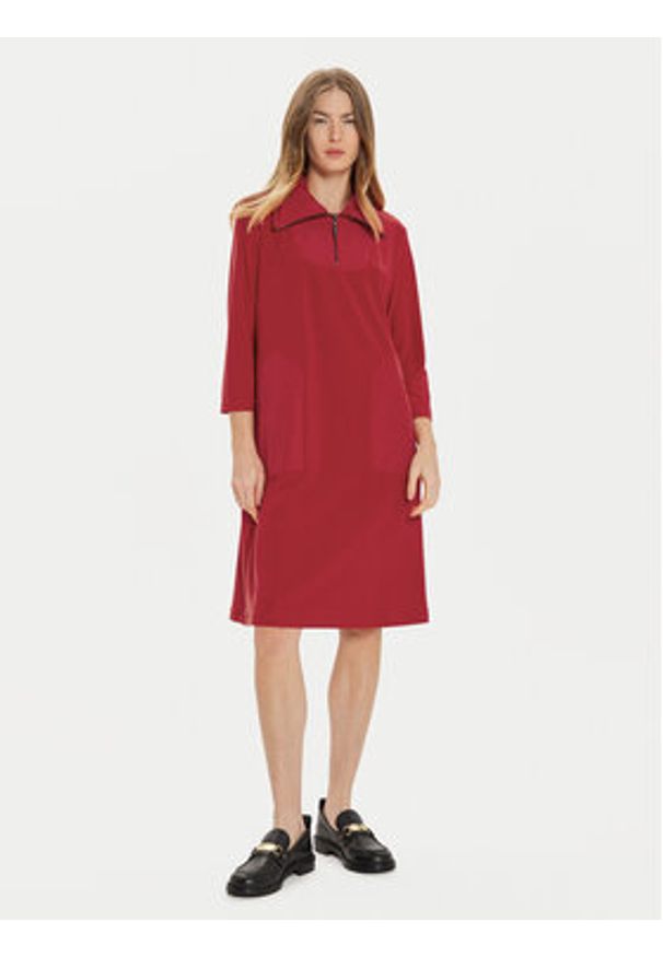 Joseph Ribkoff Sukienka codzienna 244045 Czerwony Regular Fit. Okazja: na co dzień. Kolor: czerwony. Materiał: syntetyk. Typ sukienki: proste. Styl: casual