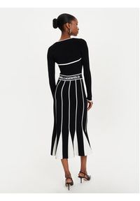 Karl Lagerfeld - KARL LAGERFELD Sukienka dzianinowa 245W1330 Czarny Slim Fit. Typ kołnierza: dekolt w karo. Kolor: czarny. Materiał: wiskoza