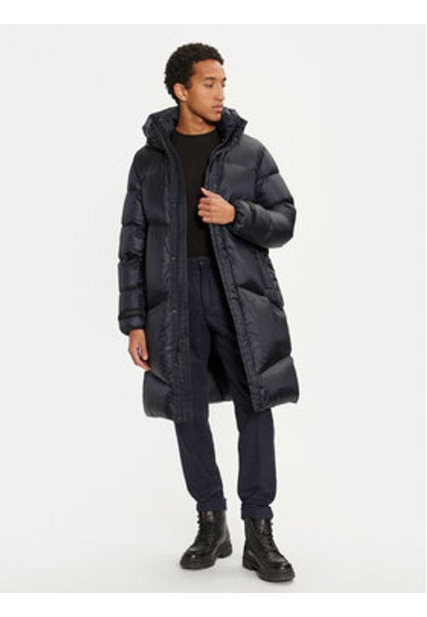 Woolrich Kurtka puchowa CFWOOU0969MRUT3664 Granatowy Regular Fit. Kolor: niebieski. Materiał: syntetyk