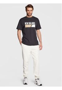 New Balance T-Shirt MT23901 Czarny Relaxed Fit. Kolor: czarny. Materiał: syntetyk #4