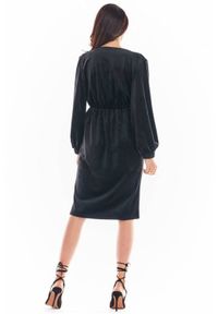Awama - Asymetryczna welurowa sukienka z kopertowym dekoltem. Materiał: welur. Typ sukienki: kopertowe, asymetryczne #3