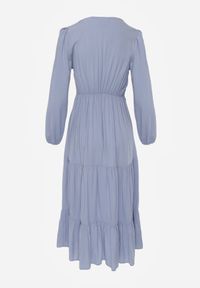 Born2be - Niebieska Rozkloszowana Sukienka z Koronką Brightyn. Kolor: niebieski. Materiał: koronka. Wzór: koronka. Długość: maxi #5