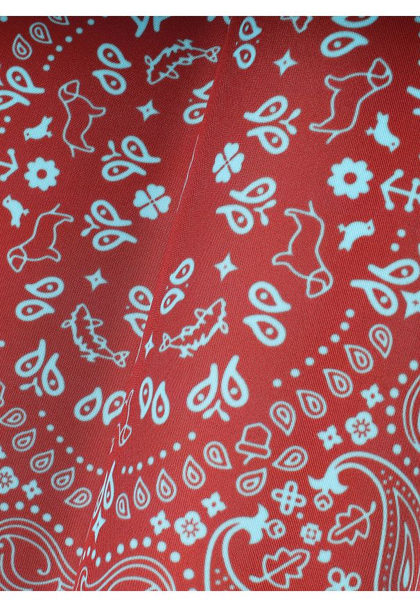 Pako Lorente - PAKO LORENTE – Bordowa poszetka we wzór. Kolor: czerwony. Materiał: poliester. Wzór: geometria