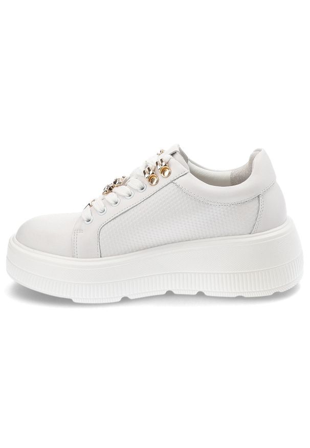 Białe Sneakersy Filippo Modne Obuwie Damskie Na Platformie. Okazja: na co dzień. Zapięcie: sznurówki. Kolor: biały. Materiał: materiał. Obcas: na platformie. Styl: klasyczny, elegancki, casual