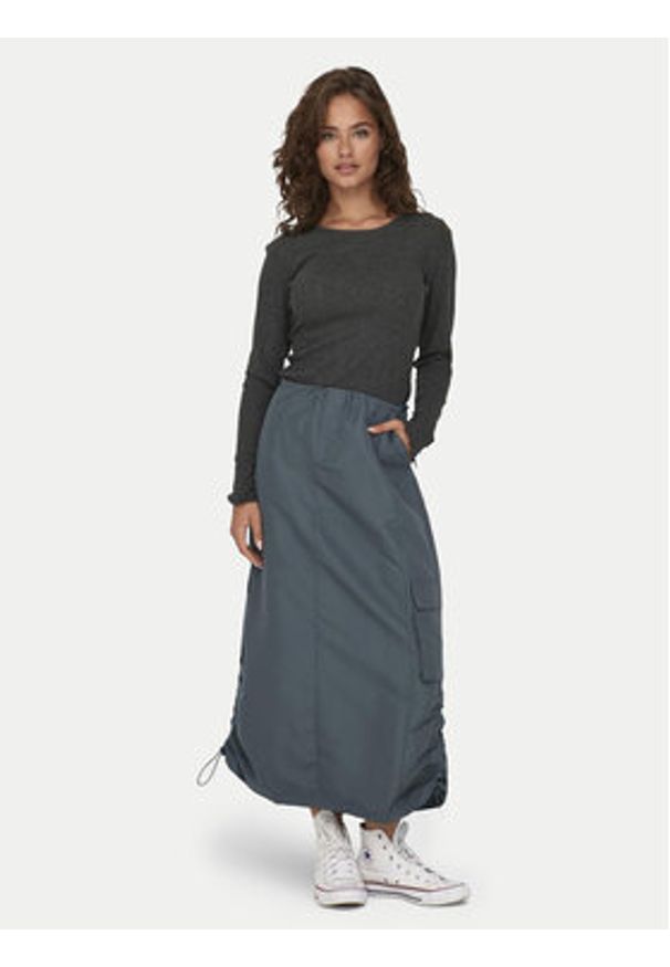 only - ONLY Bluzka Carlotta 15291987 Szary Regular Fit. Kolor: szary. Materiał: bawełna