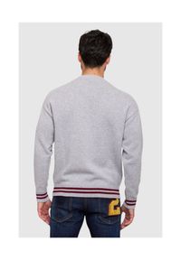 DSQUARED2 Szary sweter męski z granatowym logo, Rozmiar S. Kolor: szary. Materiał: wełna. Wzór: aplikacja