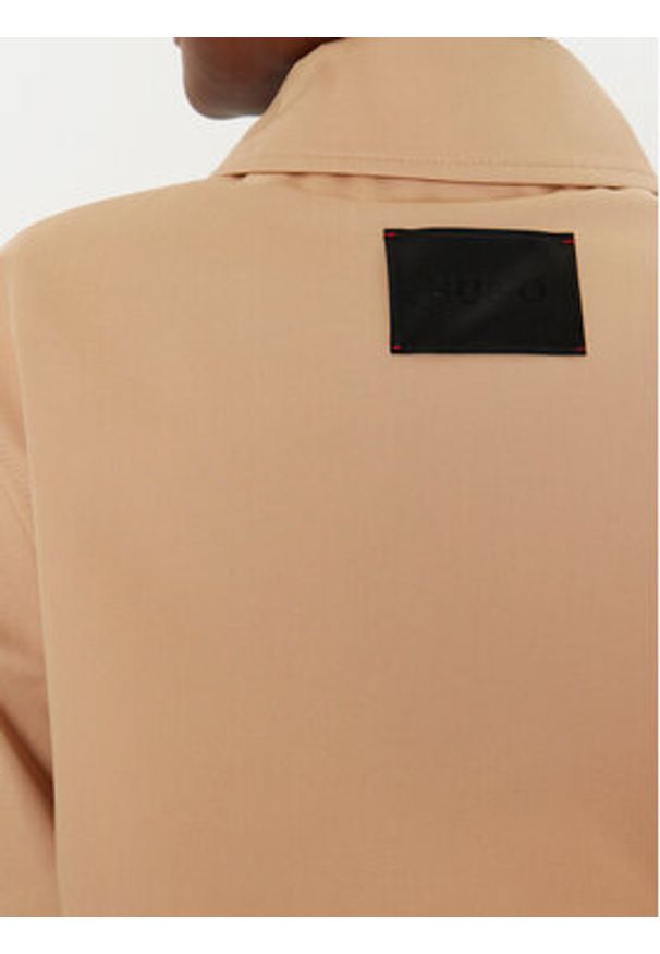 Hugo - HUGO Trencz 50529938 Beżowy Regular Fit. Kolor: beżowy. Materiał: bawełna