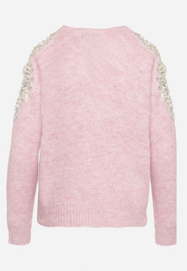 Born2be - Różowy Sweter Ozdobiony Cekinami Cyrkoniami i Perełkami z Wełną Tiavella. Okazja: na co dzień. Kolor: różowy. Materiał: wełna. Długość rękawa: długi rękaw. Długość: długie. Wzór: aplikacja. Sezon: zima, jesień. Styl: casual