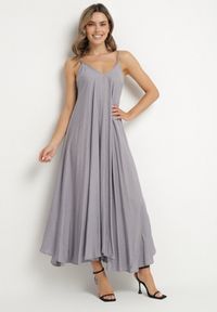 Born2be - Niebieska Rozkloszowana Sukienka z Wiskozy z Cyrkoniami Ellitana. Okazja: na co dzień. Kolor: szary. Materiał: wiskoza. Sezon: lato. Styl: klasyczny, elegancki, casual #1