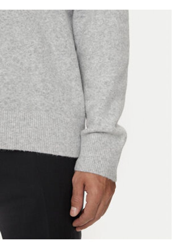 Calvin Klein Sweter K10K113751 Szary Regular Fit. Kolor: szary. Materiał: syntetyk