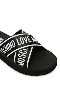 Love Moschino - LOVE MOSCHINO Klapki JA28334G0OIX7000 Czarny. Kolor: czarny. Materiał: skóra #6