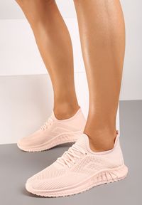 Born2be - Różowe Buty Sportowe Tymagio. Wysokość cholewki: przed kostkę. Nosek buta: okrągły. Kolor: różowy. Materiał: materiał. Szerokość cholewki: normalna. Wzór: jednolity, aplikacja