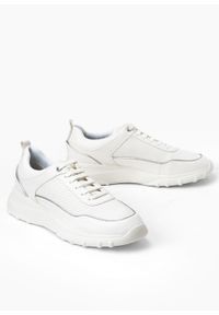 Geox - Sneakersy damskie białe GEOX D ALLENIEE. Okazja: do pracy, na spacer, na co dzień. Kolor: biały. Sport: turystyka piesza #1