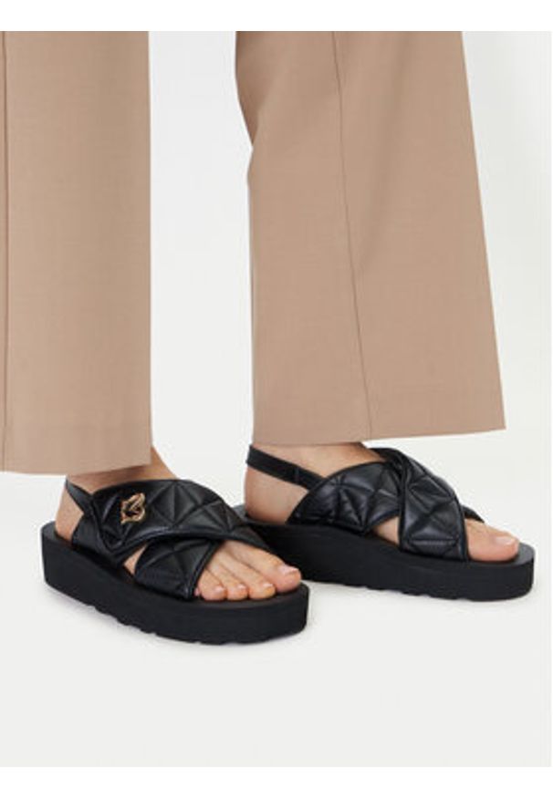 Love Moschino - LOVE MOSCHINO Sandały JA16044I1MIE0000 Czarny. Kolor: czarny. Materiał: skóra