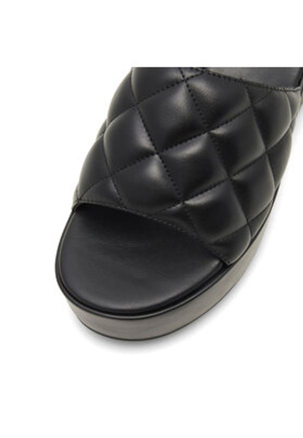 Badura Klapki WFA2667-1 Czarny. Kolor: czarny. Materiał: skóra